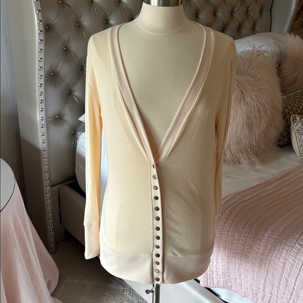 Cream Women's Sweater